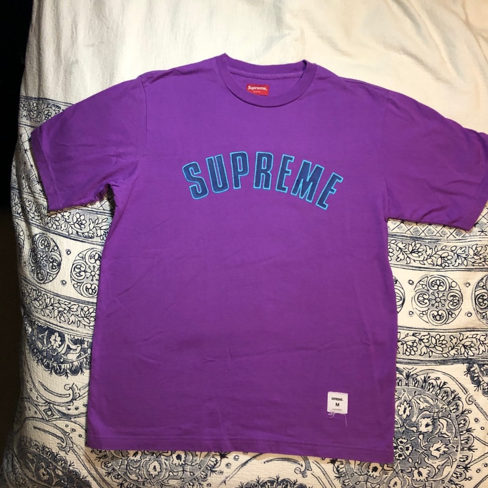 Purple Supreme Printed Arc Shirt, Size M